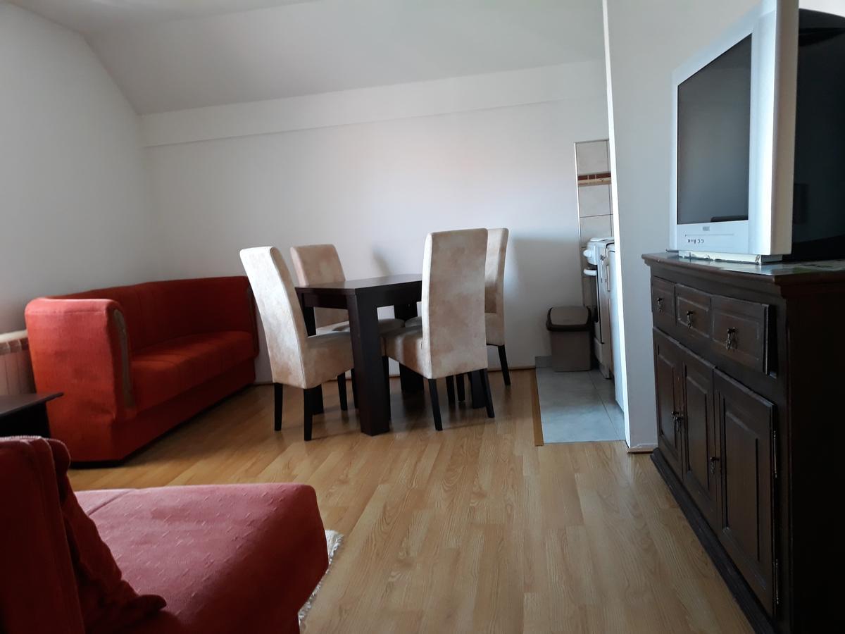 Apartments Markoni ズラティボール エクステリア 写真